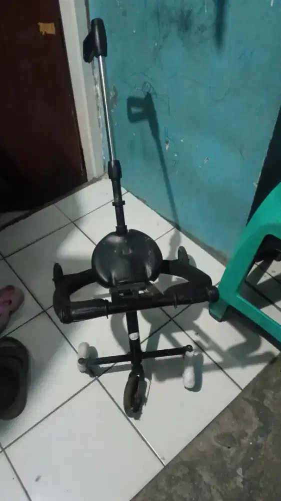 Stoler anak 5 roda