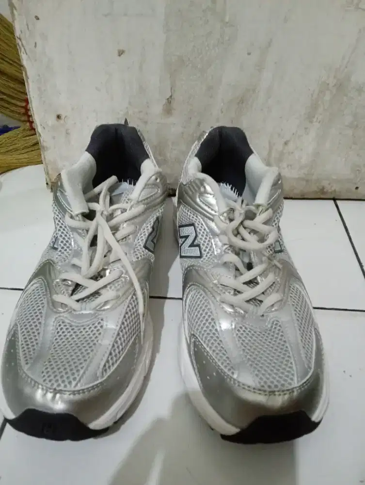 sepatu new balance original 530 SIZE 44