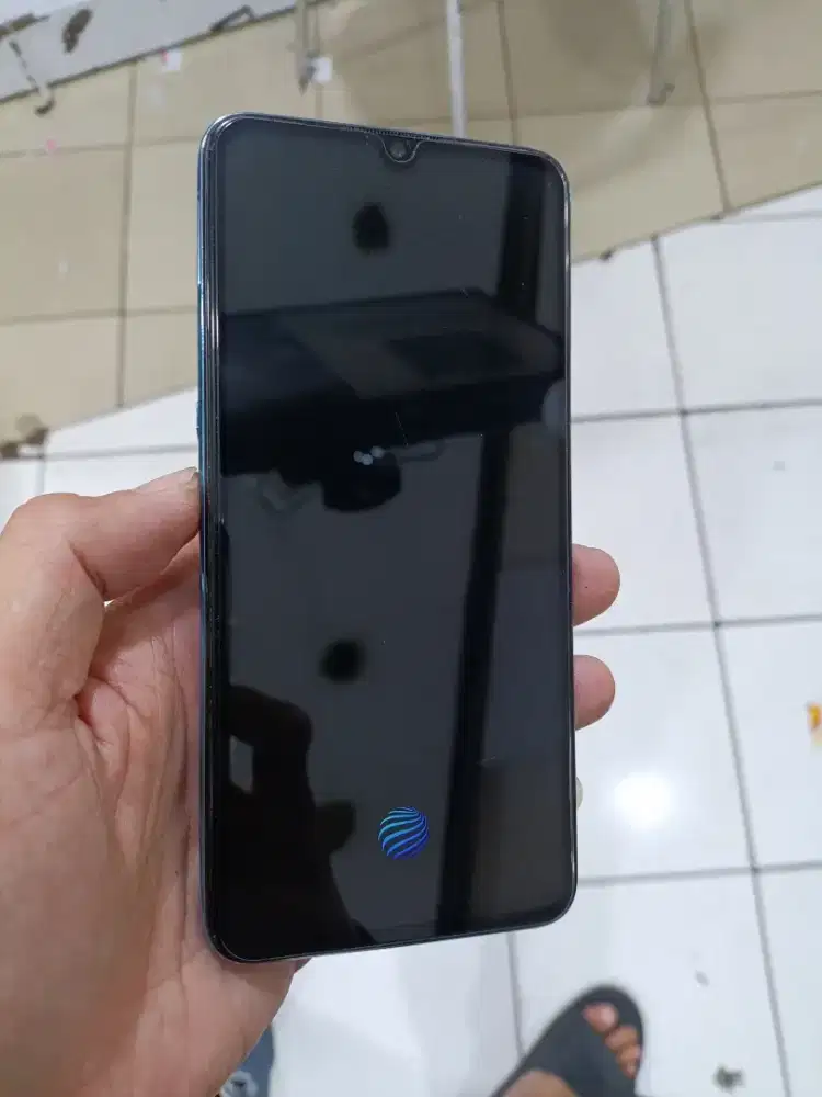 Vivo s1 4/128 amoled