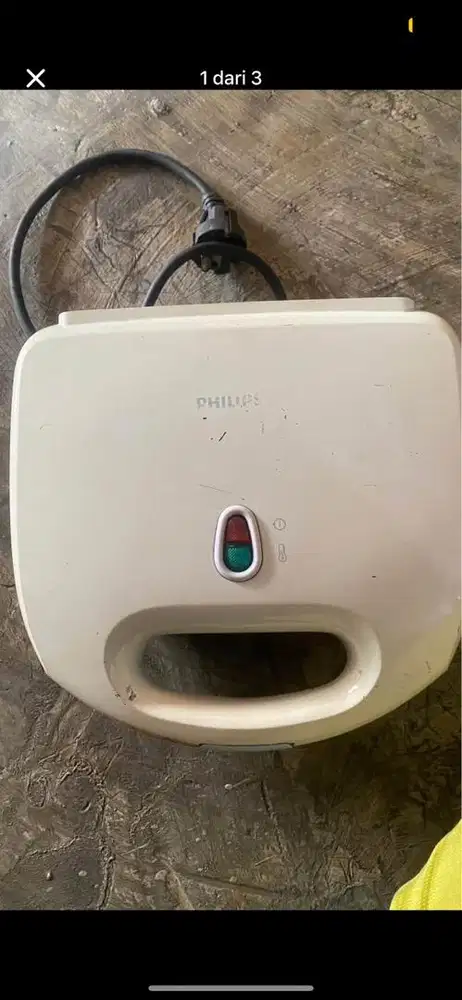 Toaster roti lipat merk philips
