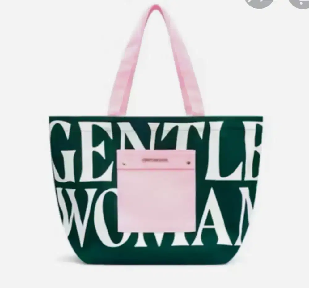 Tas gentle woman