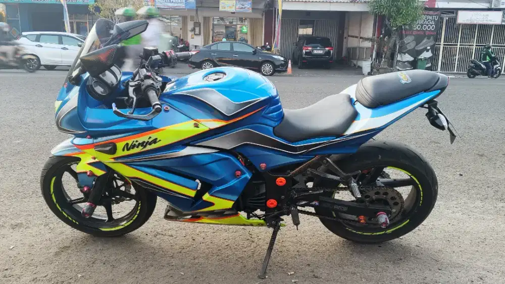 Kawasaki ninja 250 rare biru bu cepat