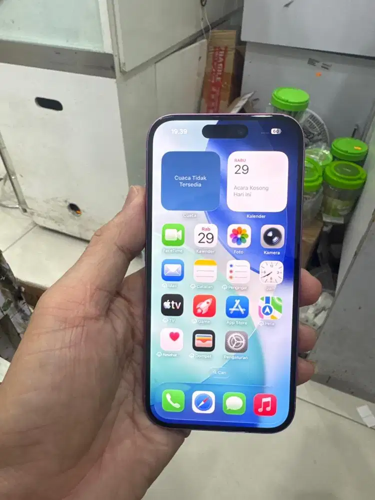 Iphone 16 128gb bekas ibox bergaransi