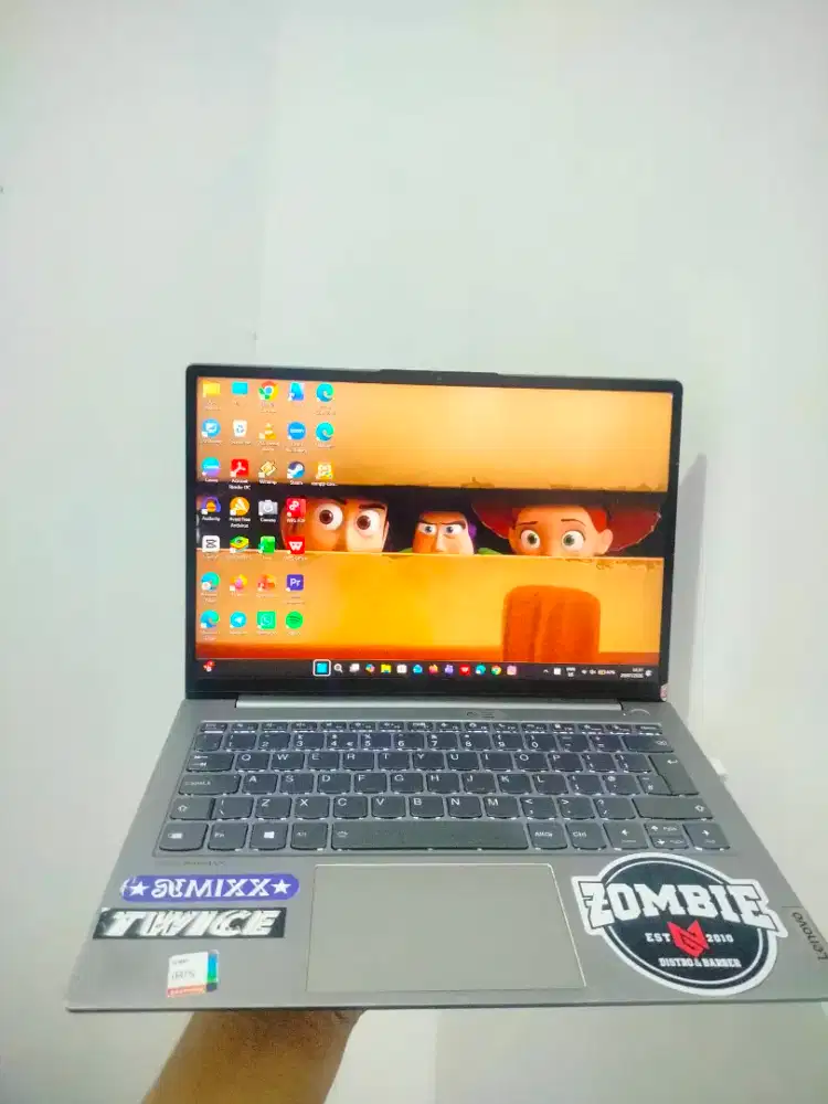 Dijual Lenovo thinkbook 13s