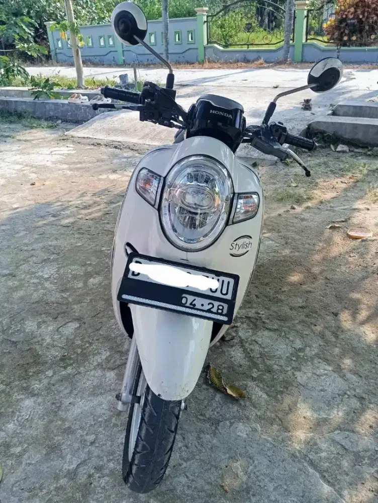 Honda scoopy 2018