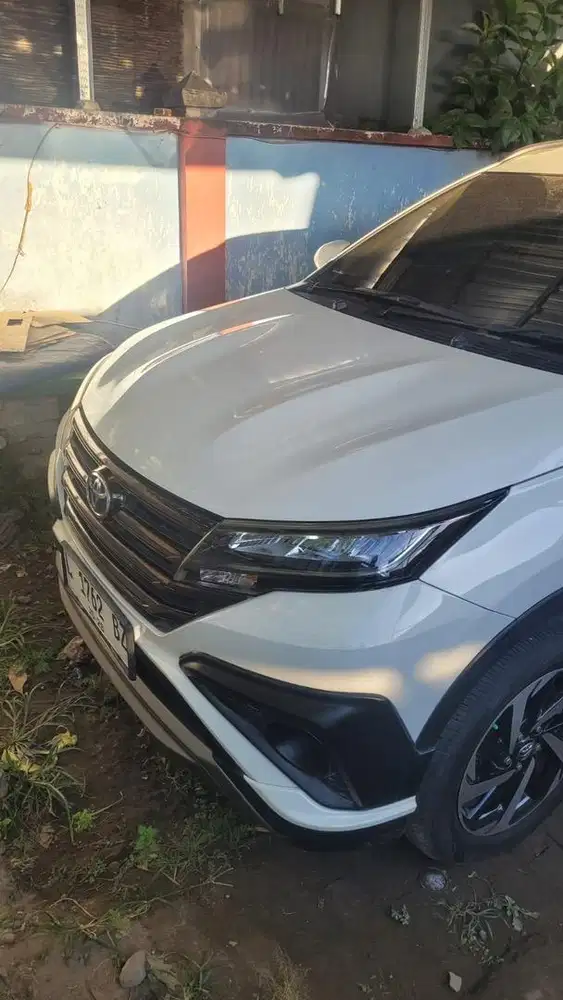 Toyota Rush TRD Sportivo AT Putih 2018