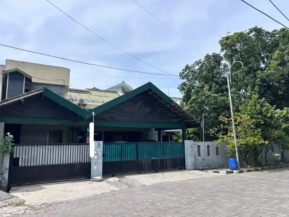 Dijual rumah 2 lantai , hook , Prapen Indah Pojok, Surabaya Selatan