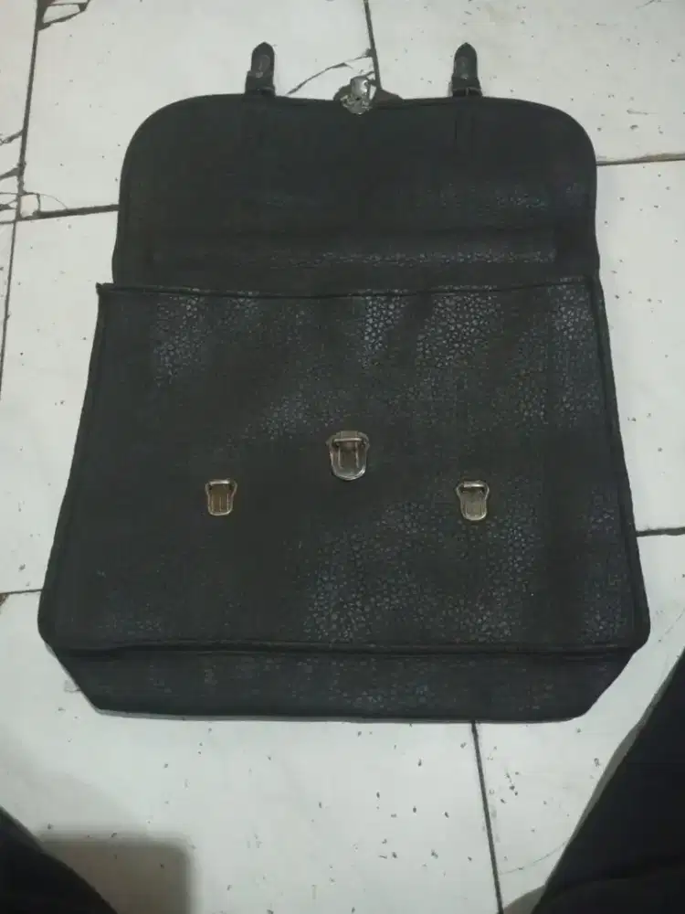 Tas selempang laptop