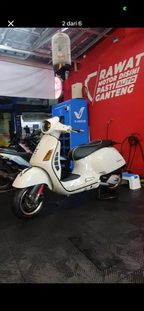 Vespa gts tahun 2019 iget