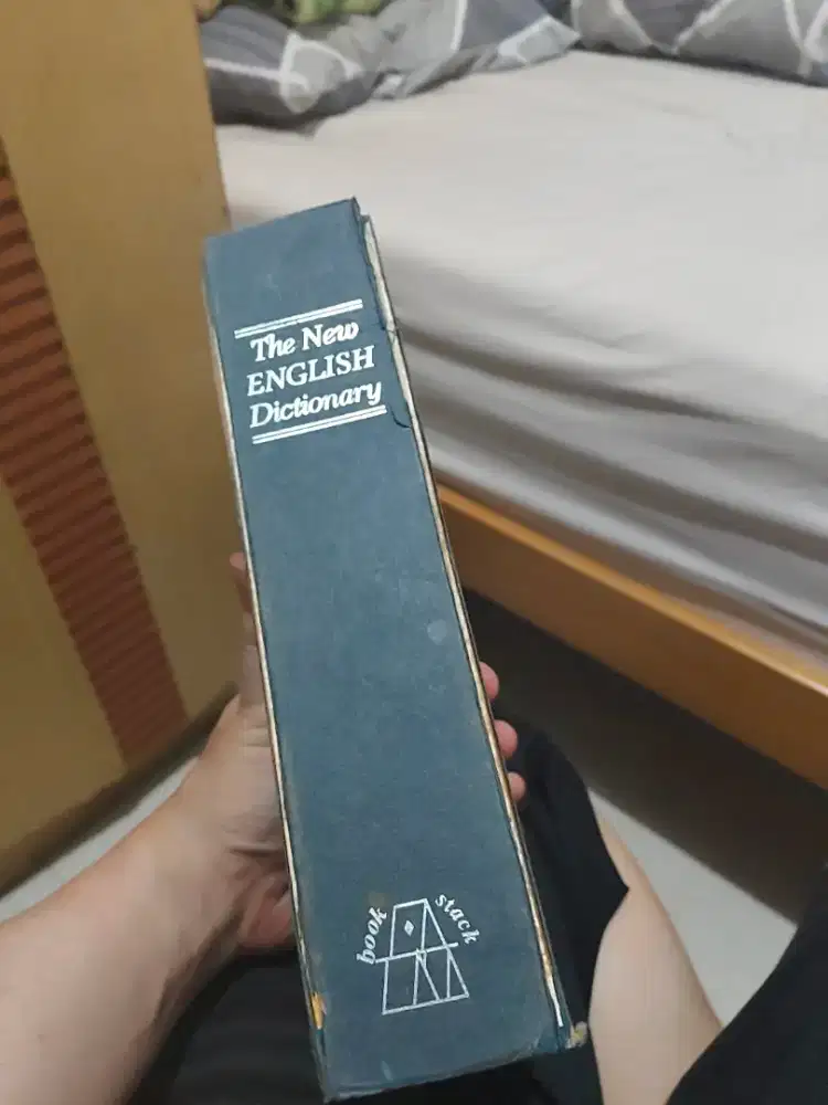 Safe deposit box buku