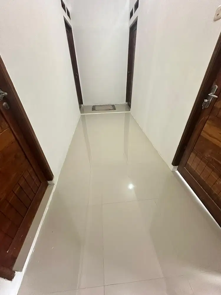 Kost Nyaman Tambak