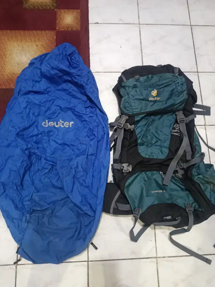 Carrier Deuter 70+10 second jarang pakai