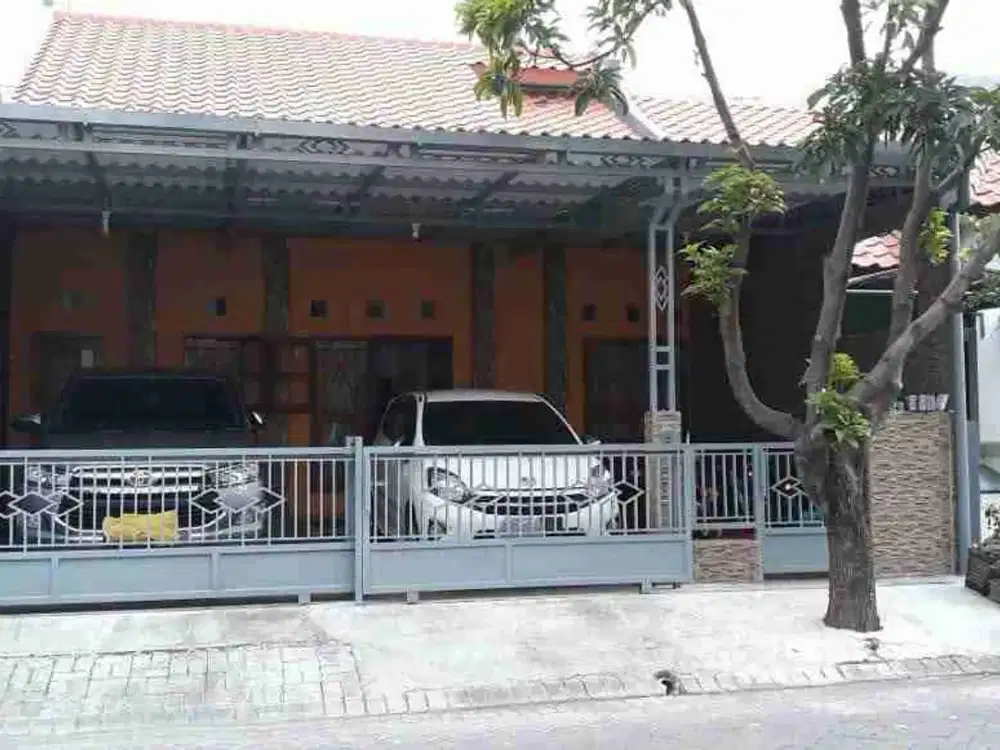 JUAL DI BAWAH HARGA PASARAN RUMAH 1,5 LT DI PURI SURYA JAYA