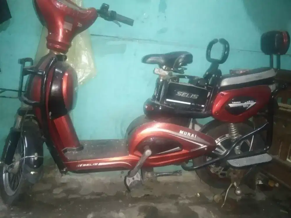 Selis murai,sepeda listrik