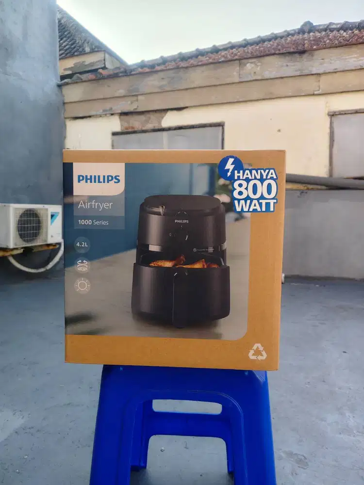 PHILIPS Air Fryer Digital NA120/00 1000 Series [4.2L] 800 Watt