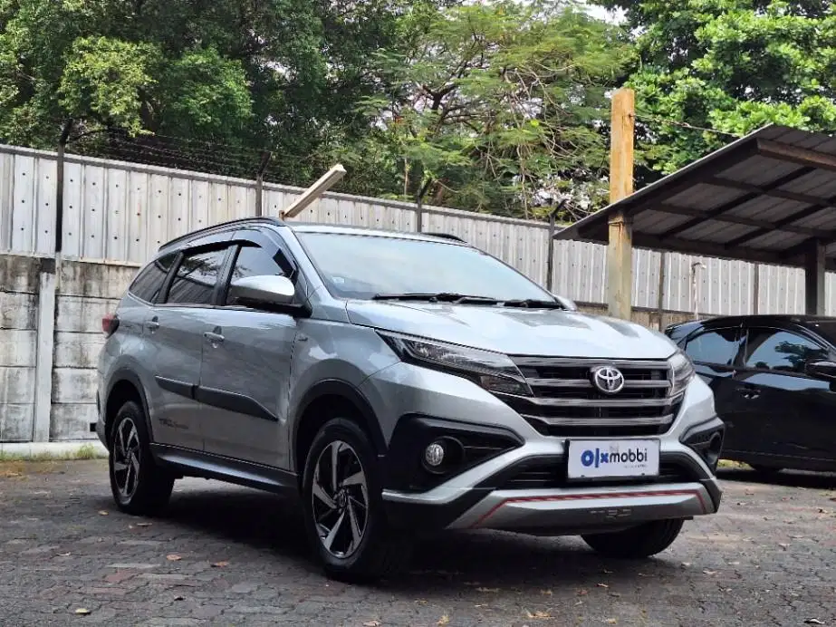 KM LOW PAJAK HIDUP TOYOTA RUSH 1.5 S BENSIN-AT