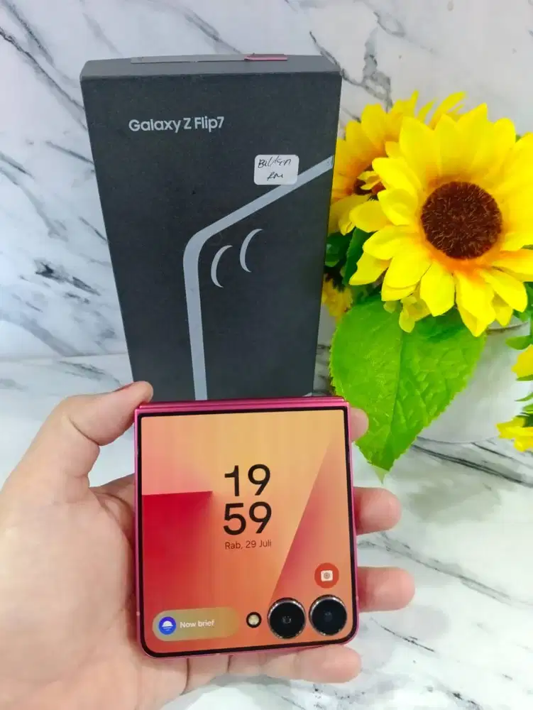 SAMSUNG GALAXY Z FLIP 7 12/256GB SECOND SEIN