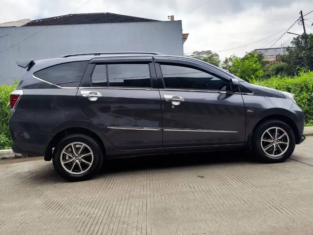 DIJUAL TOYOTA CALYA 1.2G M/T
