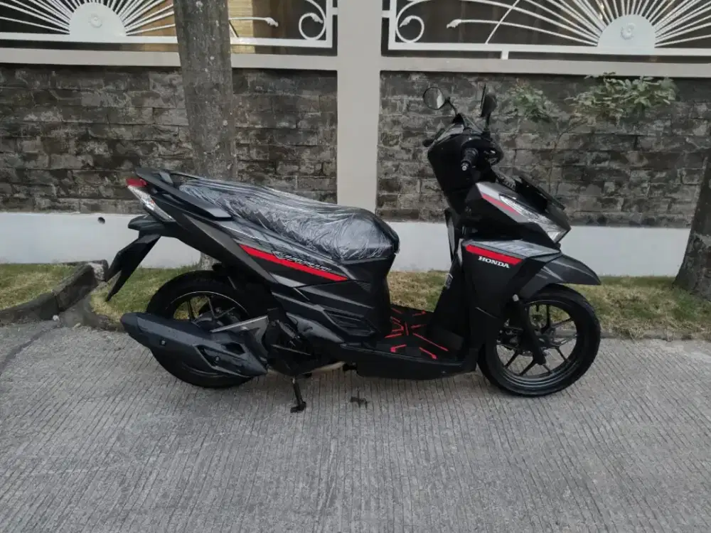 Jarang adaVario 125 LED old 2017