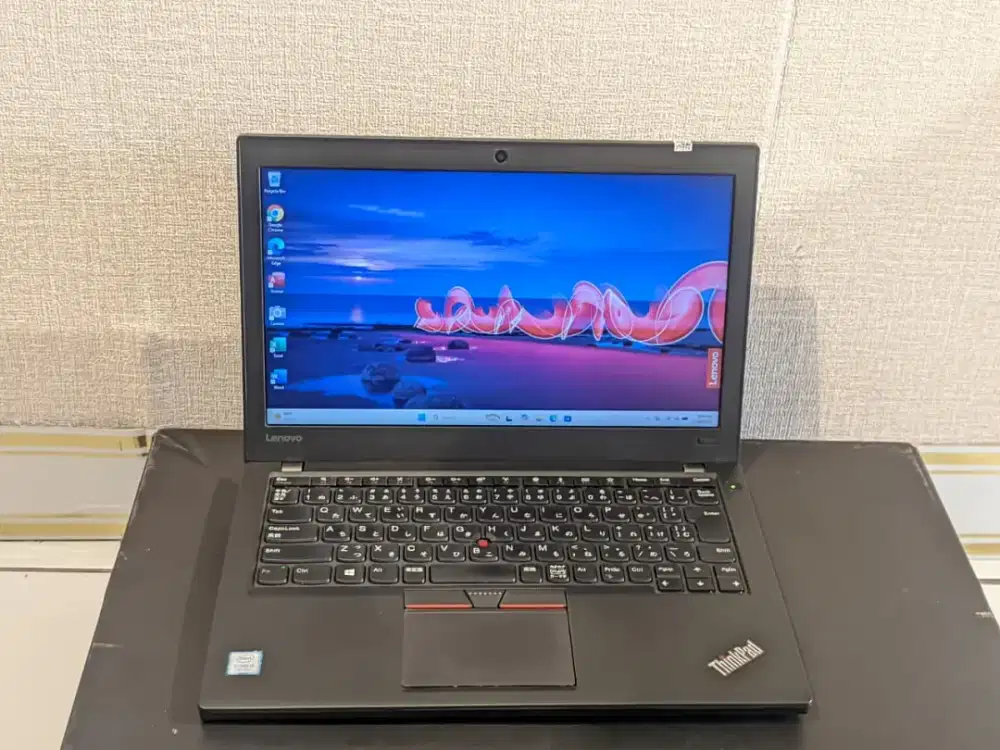 Laptop Lenovo Thinkpad X260 i5 Gen 7 Ram 8 GB SSD 128 GB