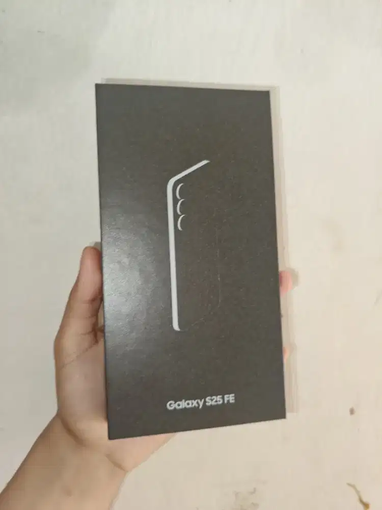 Samsung s25 fe 8/256 gb