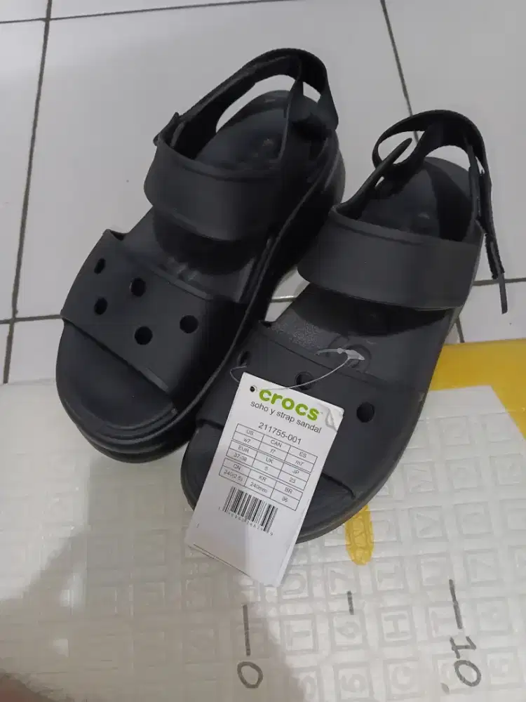 Jual Crocs Soho Y Strap Women Sandal - Black
