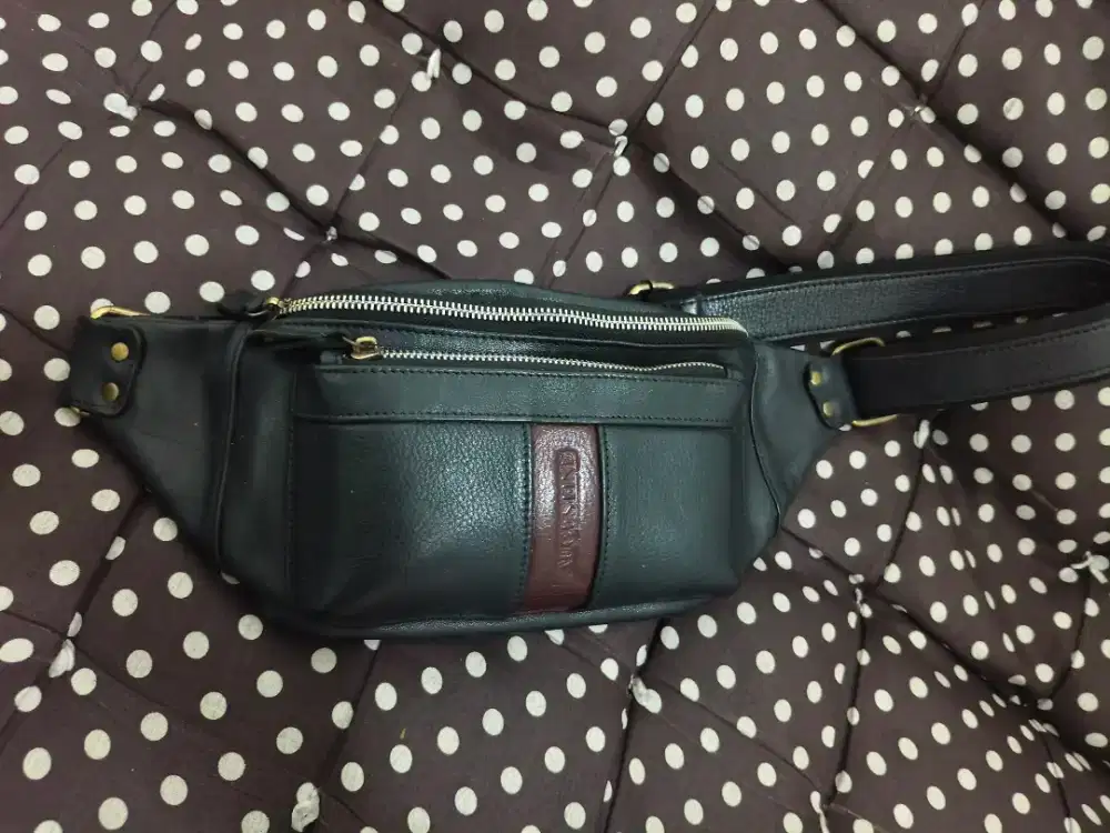 Tas selempang bag  kulit