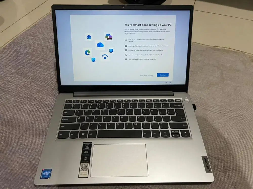 Laptop Lenovo Ideapad Slim 1i