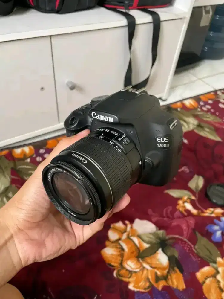 Kamera Canon 1200d