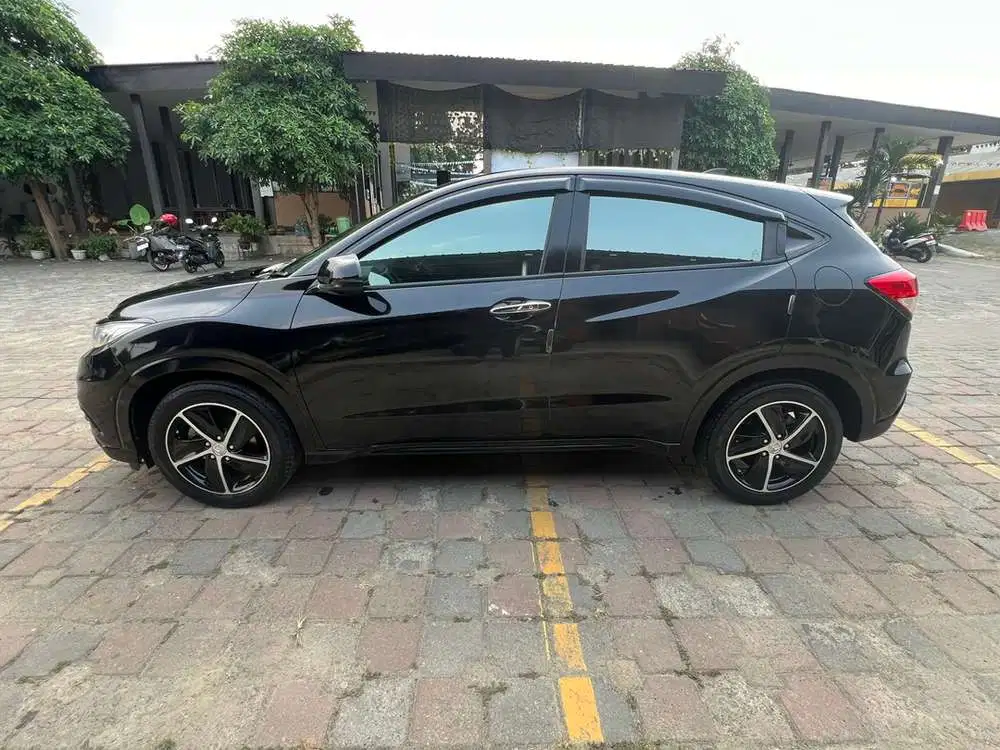 Honda HR-V RS Prestige 1.8 AT 2021
