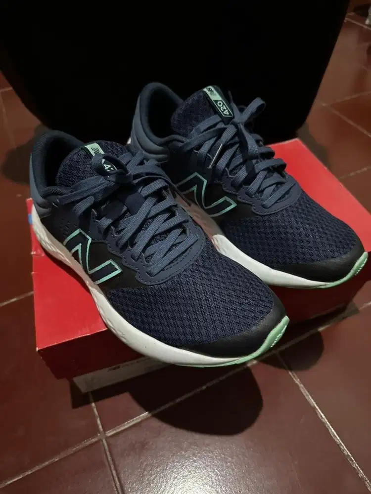 Sepatu New Balance 420