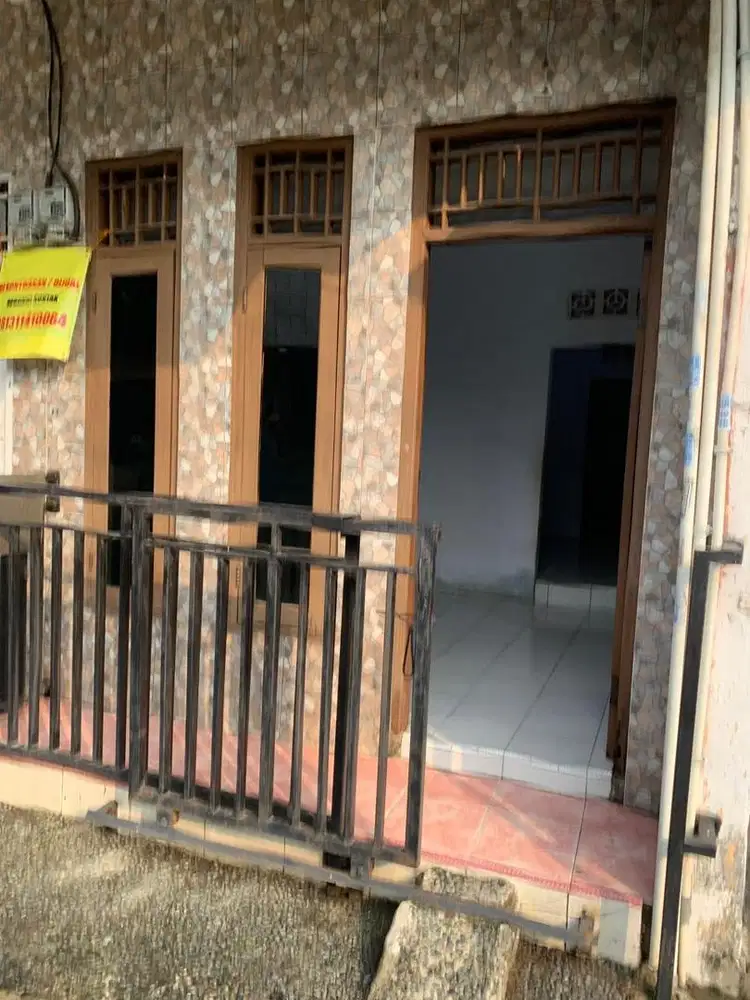 Jual rumah petak