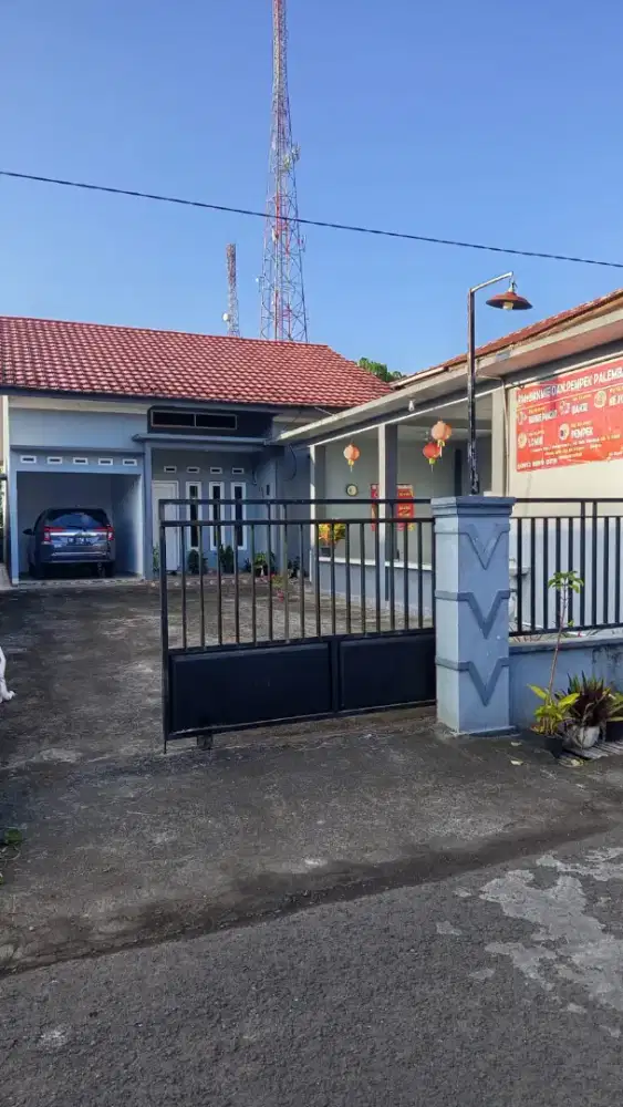 Dijual cepat Rumah dan Tempat Usaha di Wolaang