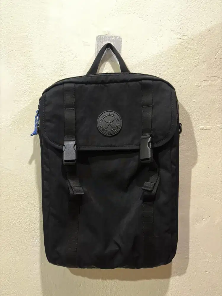 Tas Exsport Hustler Laptop Sling Bag