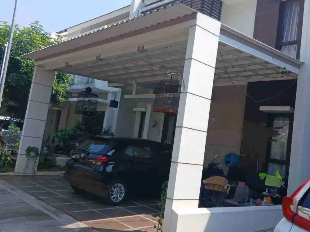 Dijual rumah keamanan 24 jam Sumarecon Bekasi