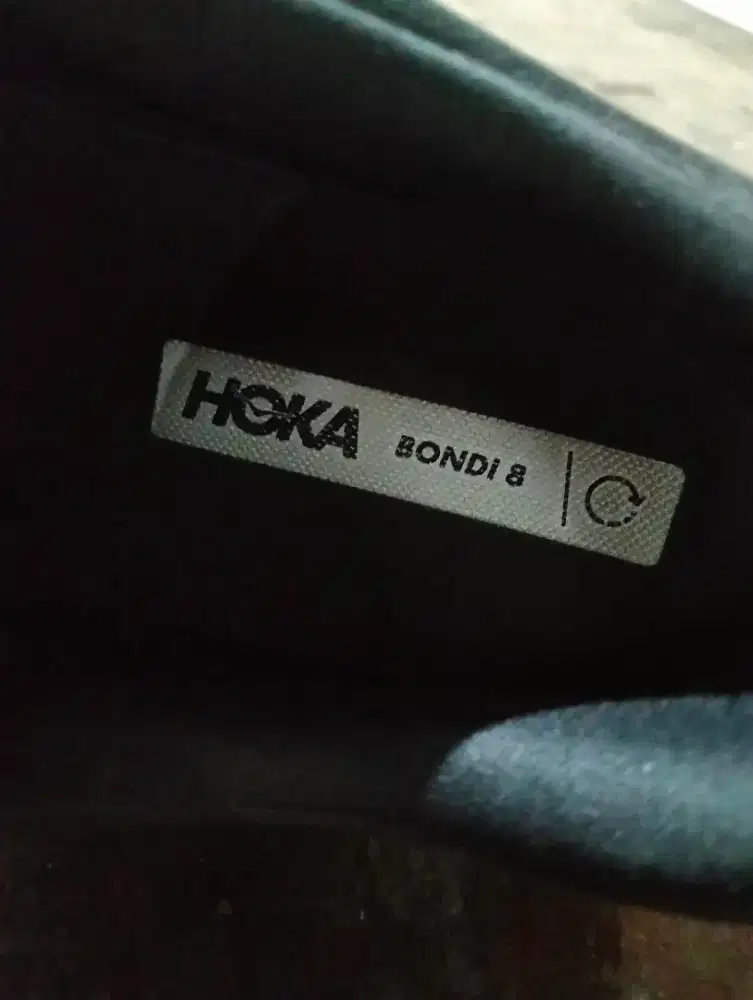 Hoka one bondi 8