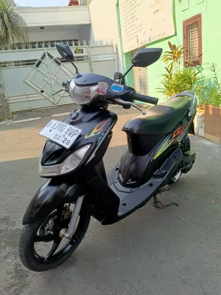 Mio smile 2009 warna asli hitam