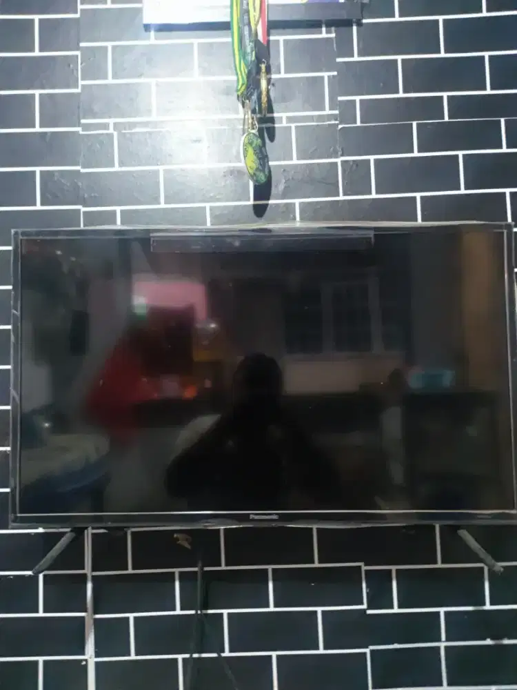 JUAL TV PANASONIC 32 INCI
