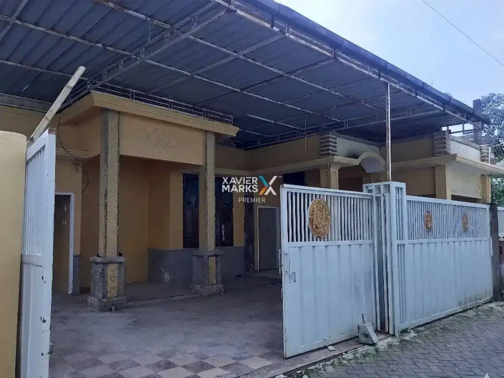Dijual Rumah Luas Family Friendly di Pakis Malang dekat ke Araya