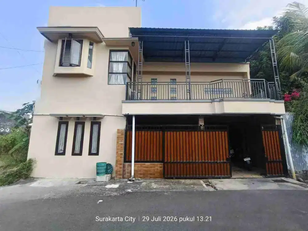 rumah mewah solo kota Mojosongo jebres bebas banjir
