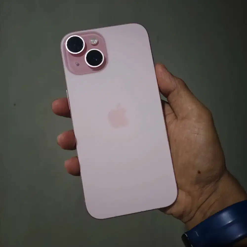 iPhone 15 iBox 128GB normal lengkap dos cas silikon, bh 77 original