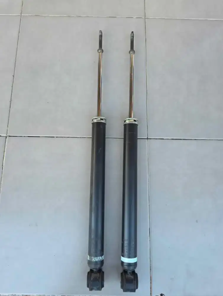 Shock belakang Avanza 2022-2025