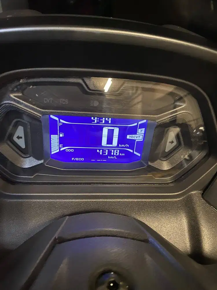 Yamaha NMAX Turbo Non-ABS 2024 - KM 4.300 Mulus Terawat (Tangan ke1)