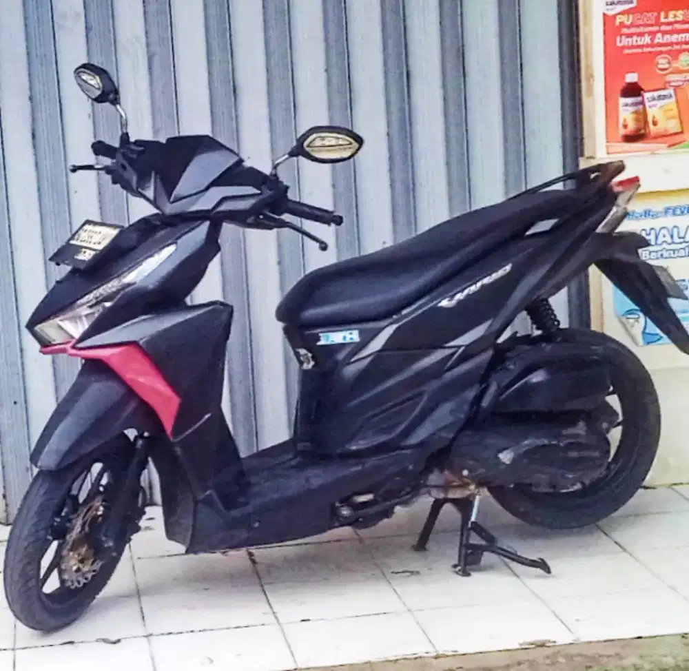 DIJUAL CEPAT HONDA VARIO 150,CC MESIN ORI PAJAK HIDUK PANJANG THN 27