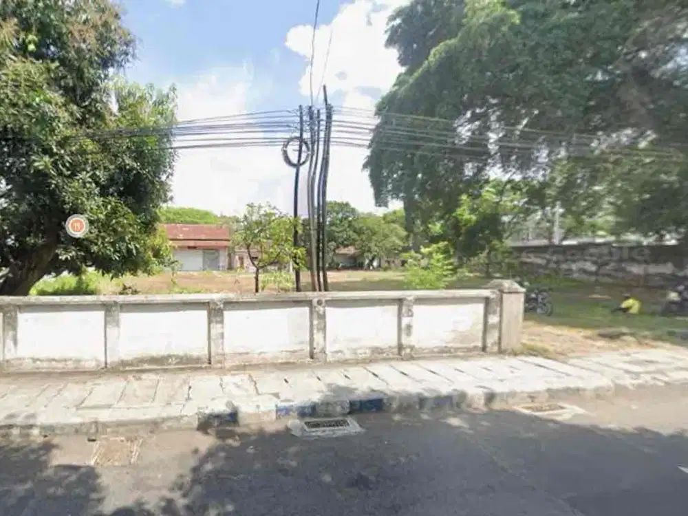 Jual tanah komersial area Jalan Yos Sudarso, Banyuwangi.