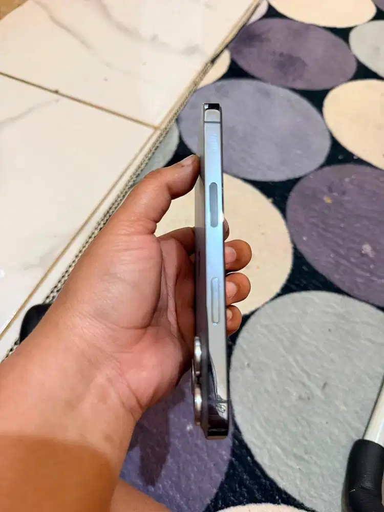Iphone 13 pro pemakain pribadi