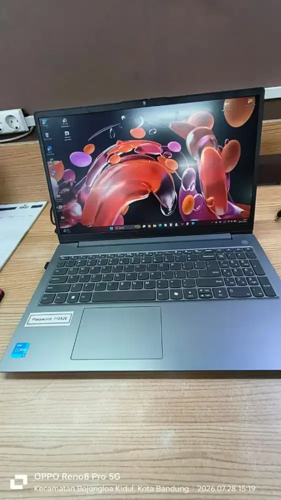 Lenovo V15 G5 ram 8gb
