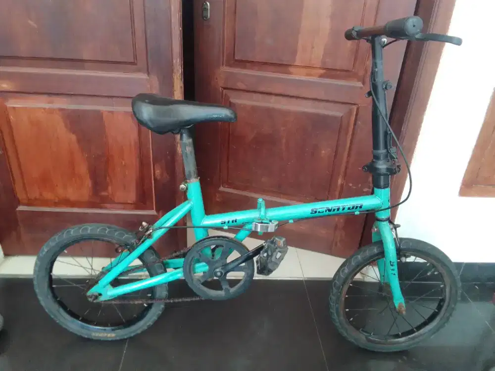 Sepeda lipat normal