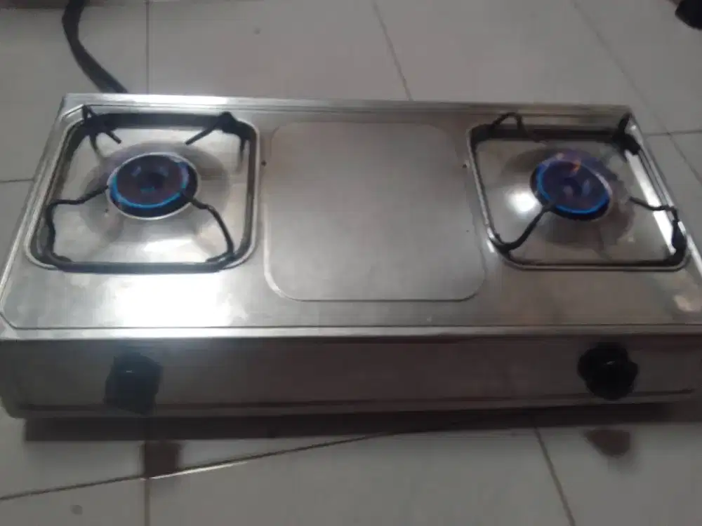 Kompor gas 2 tungku normal