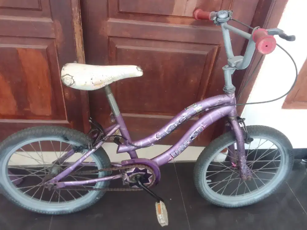 Sepeda bekas normal Kaliabang Tengah Bekasi Utara